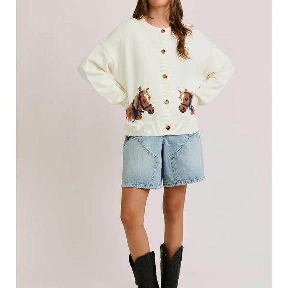 NWT Western Horse Graphic Cardigan Sweater - Picture 3 of 6